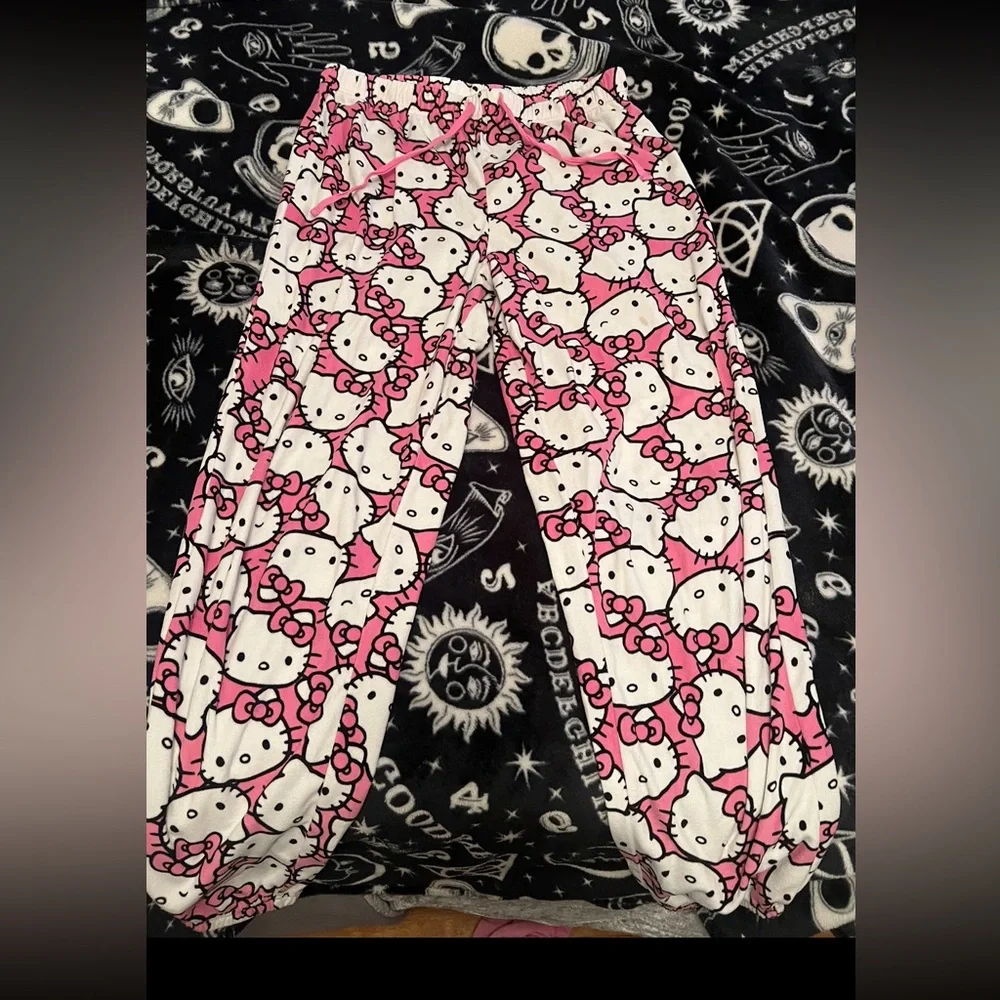 Hello Kitty PJ pants NWOT - Picture 3 of 3